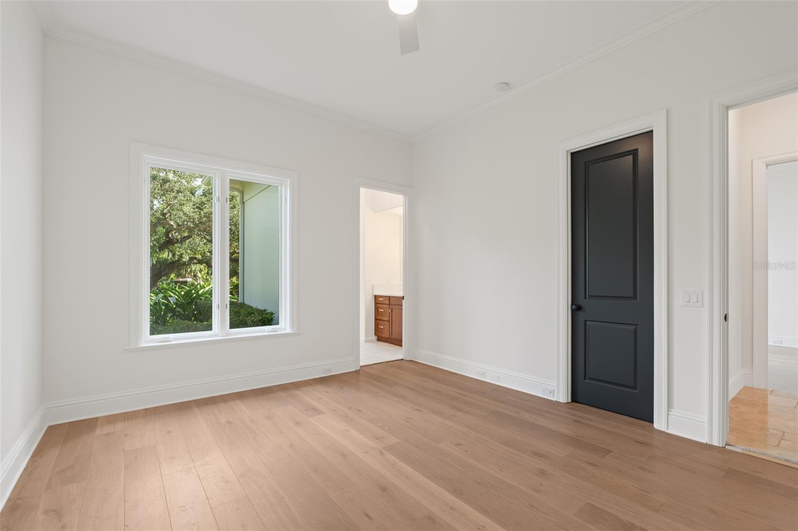 Image 41 of 71 For 3000 Southwest Drive