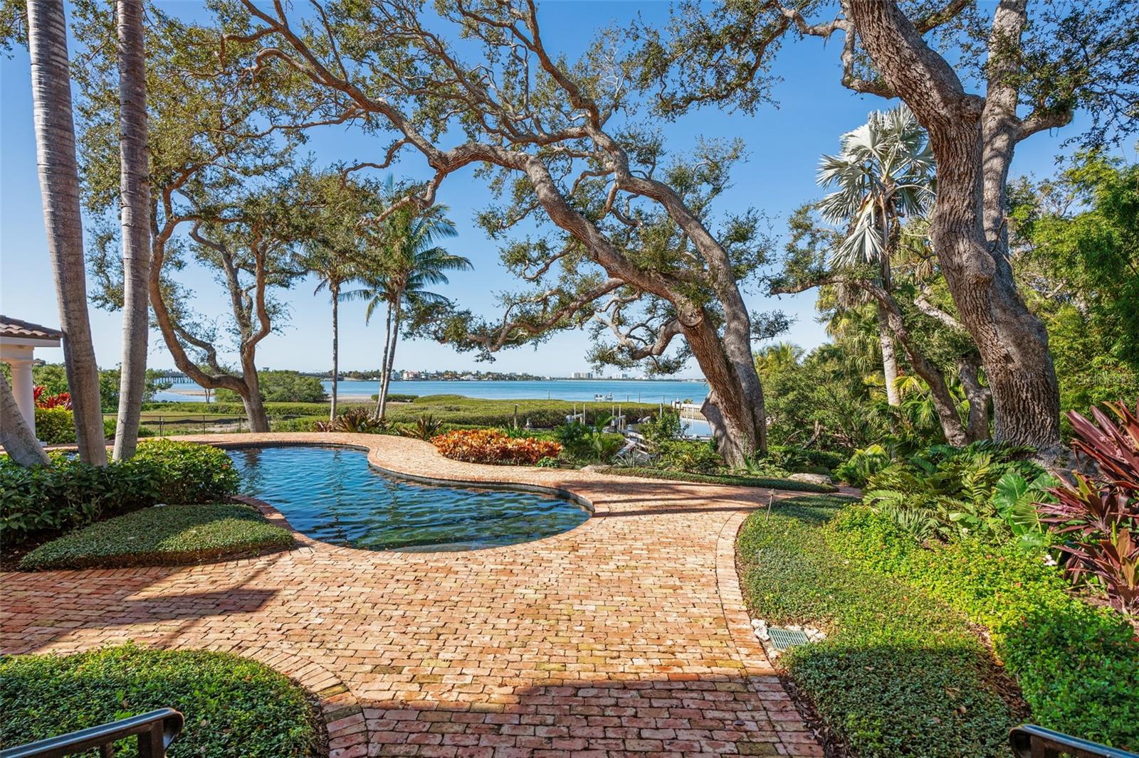 Image 57 of 71 For 3000 Southwest Drive