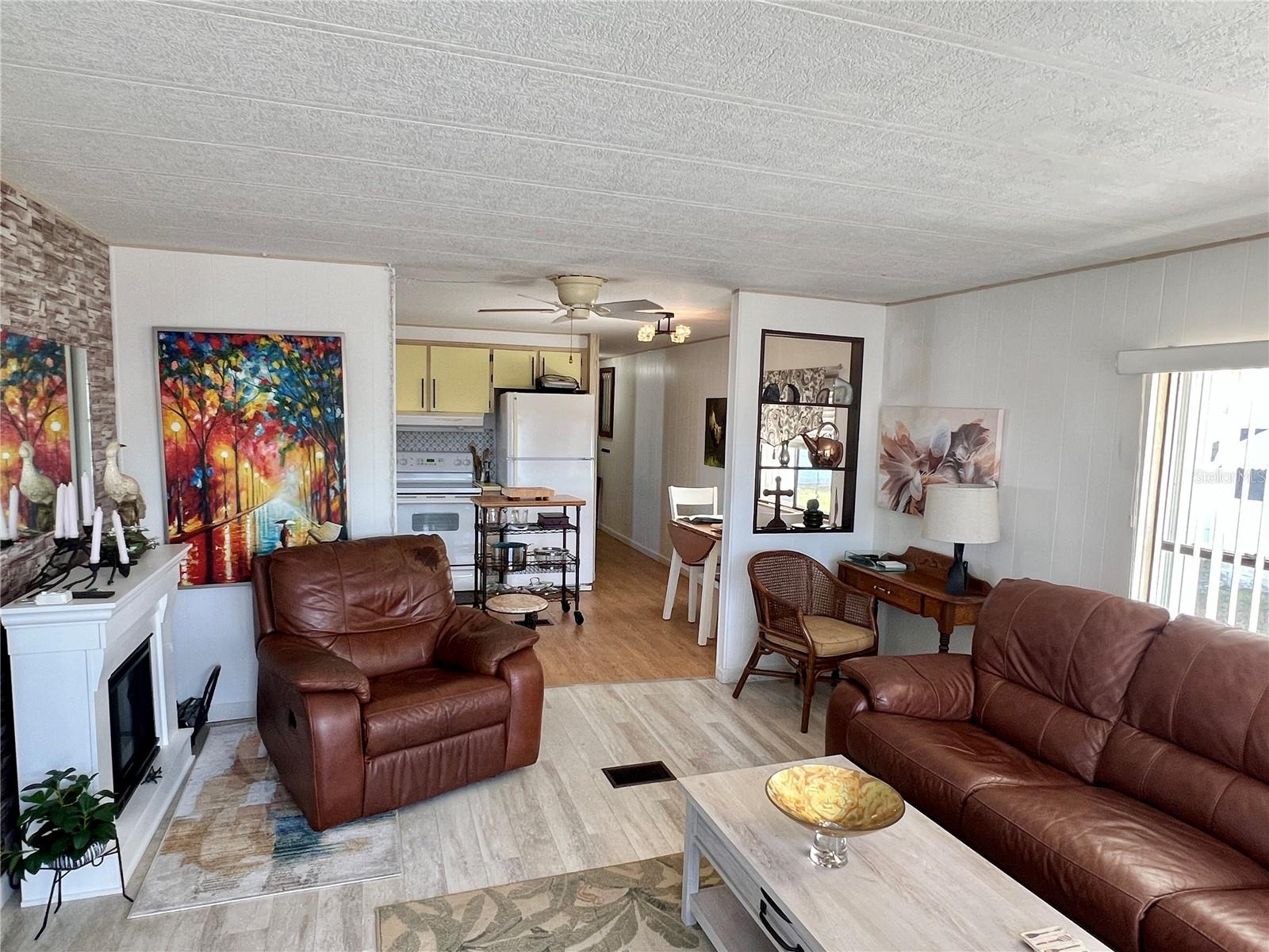 Image 6 of 27 For 808 53rd Avenue E 189