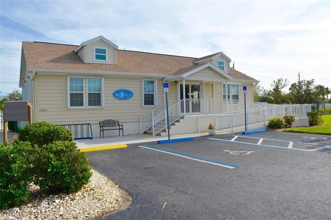 Image 30 of 33 For 24684 Rio Villa Lakes Circle