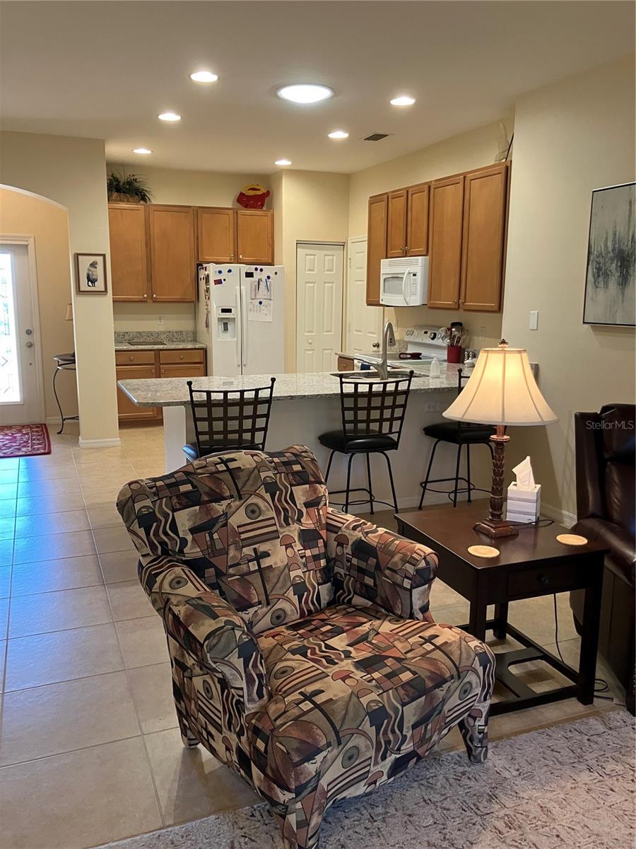 Image 5 of 33 For 24684 Rio Villa Lakes Circle