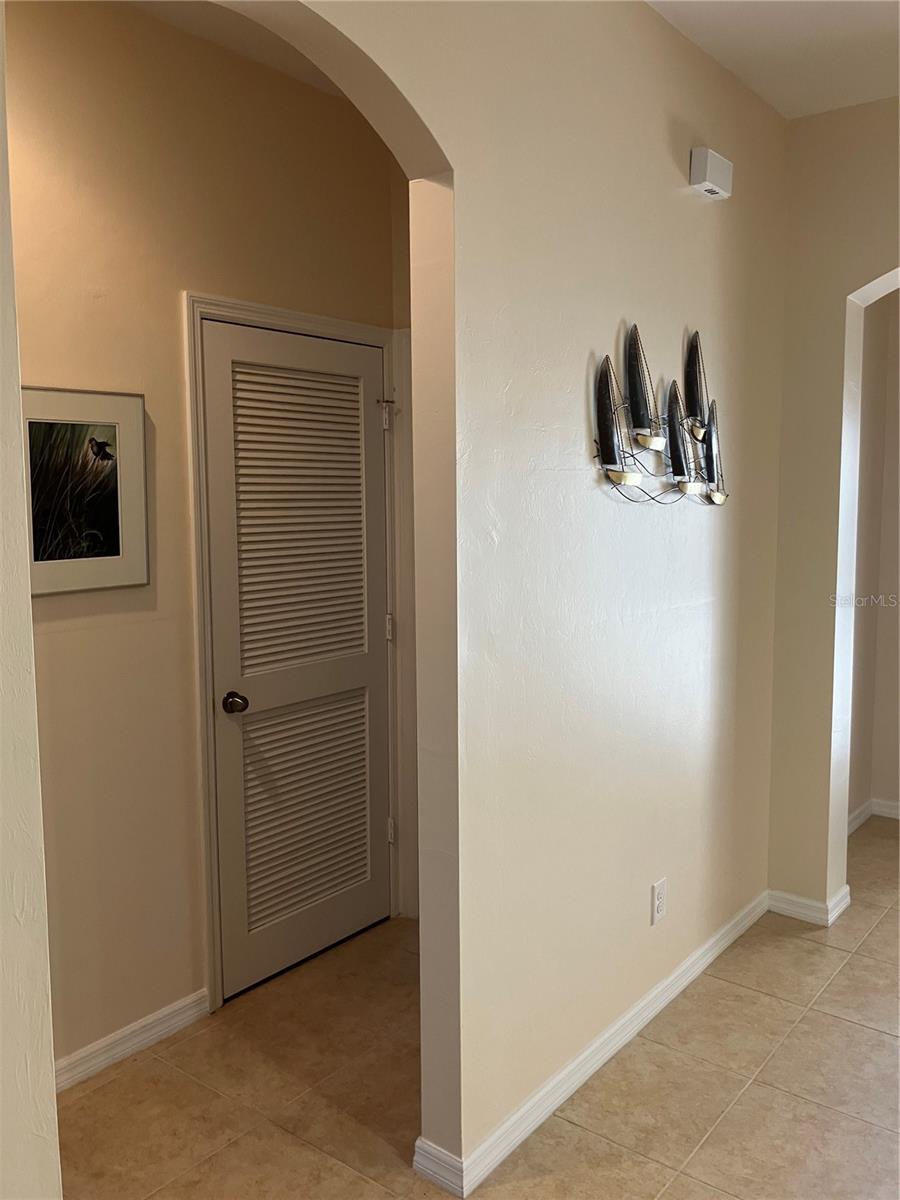 Image 7 of 33 For 24684 Rio Villa Lakes Circle