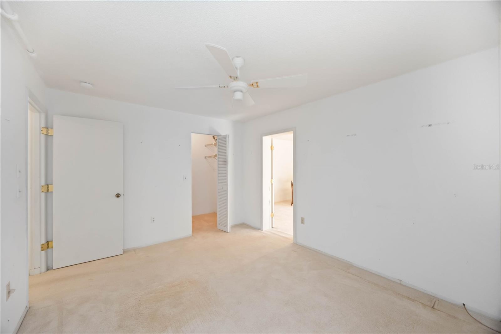 Image 18 of 33 For 3947 Country View Drive