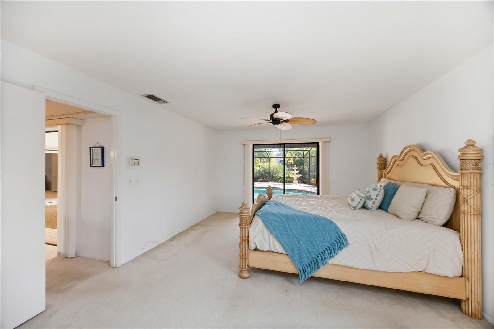 Image 22 of 33 For 3947 Country View Drive