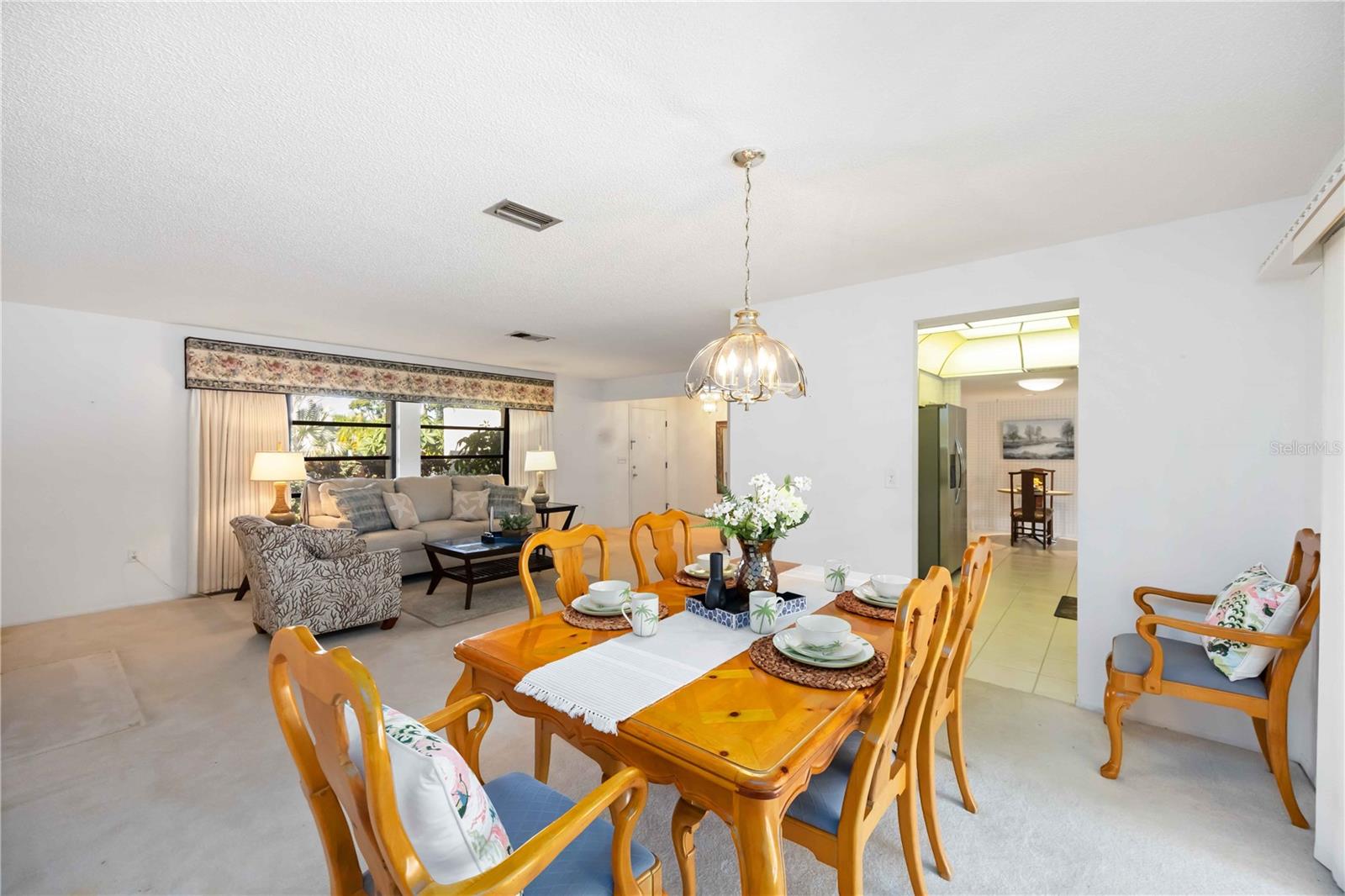 Image 7 of 33 For 3947 Country View Drive