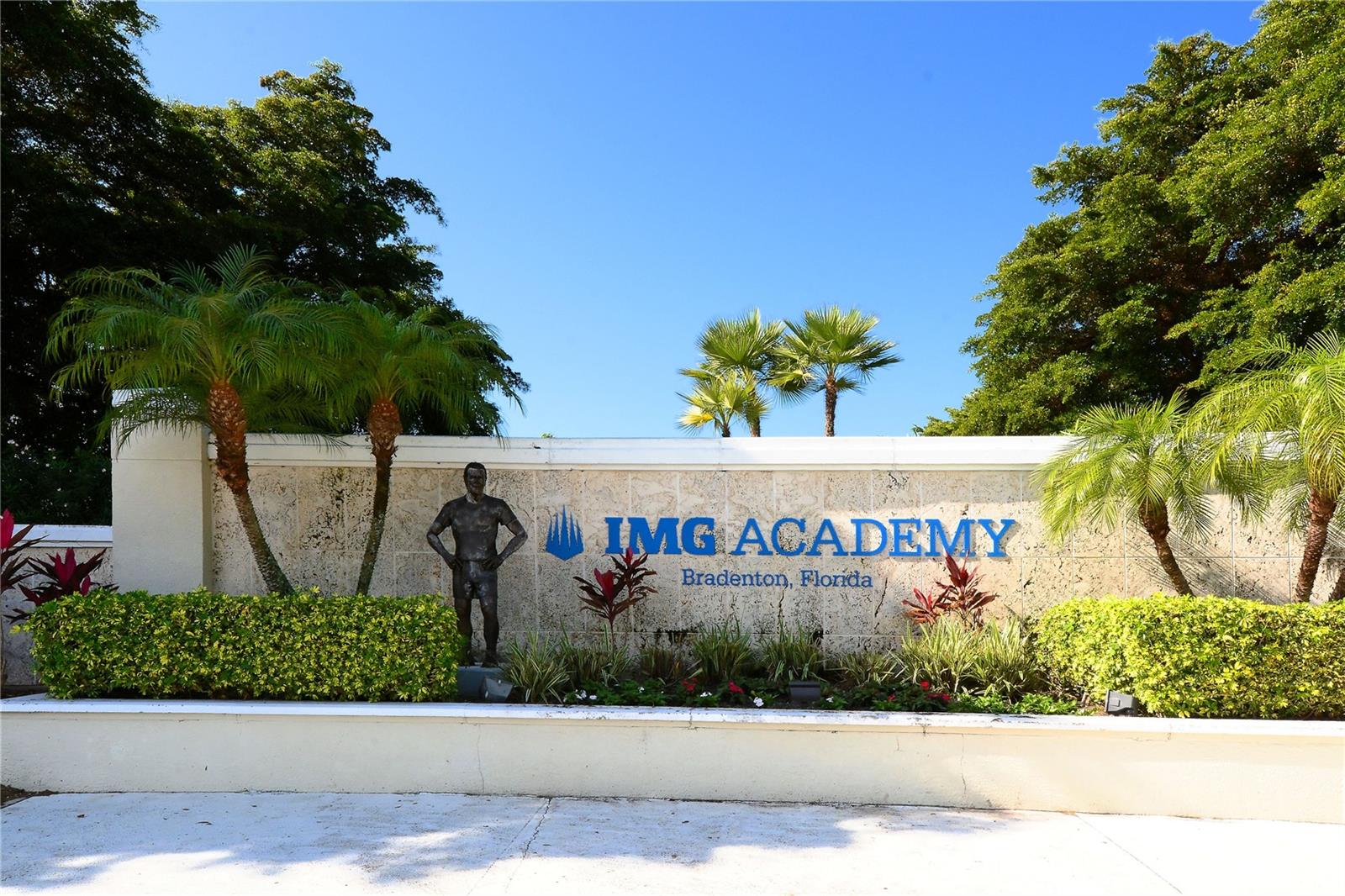 Image 11 of 13 For 7809 20th Place W