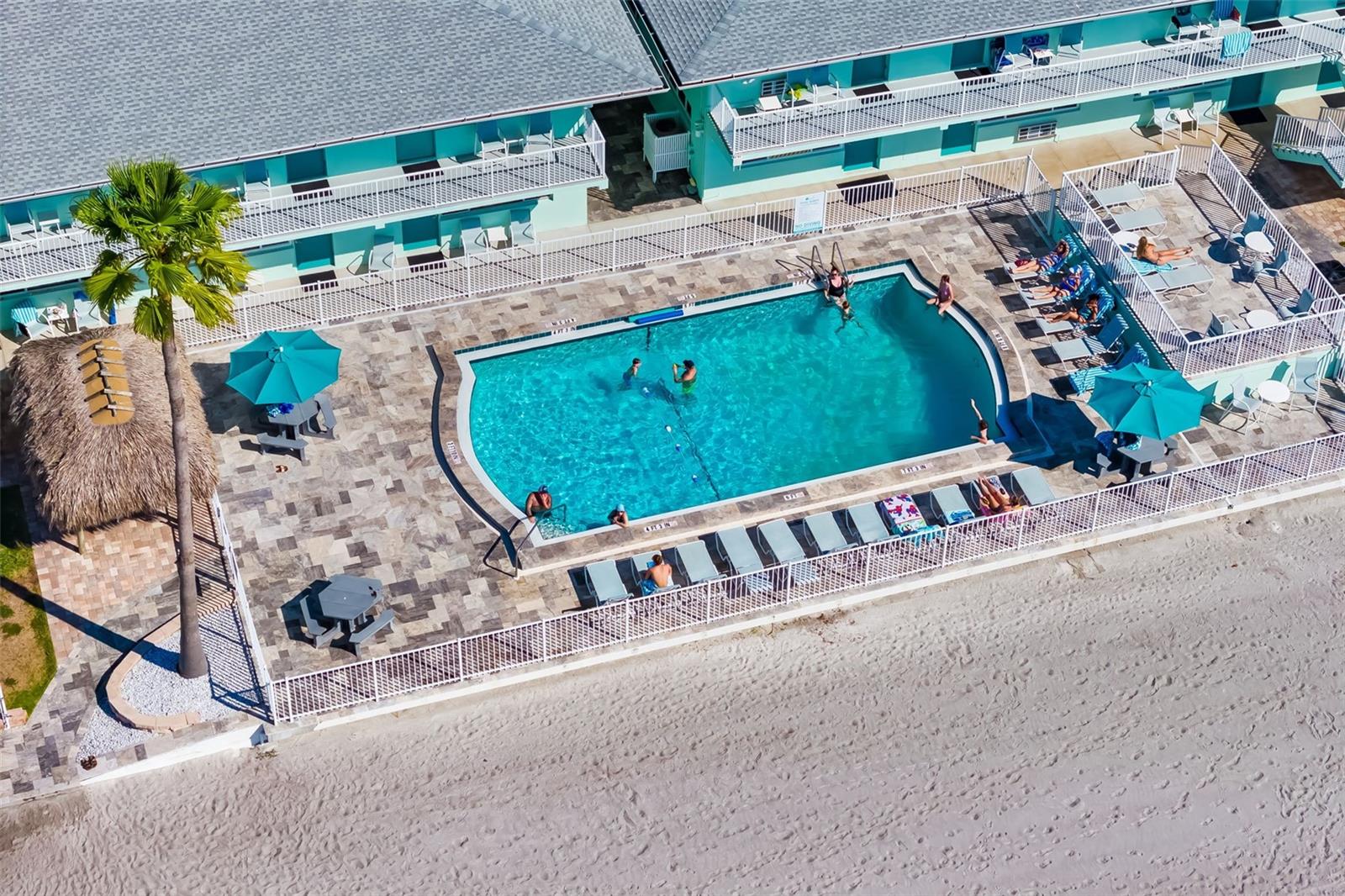 Image 20 of 60 For 3155 Gulf Of Mexico Drive 257