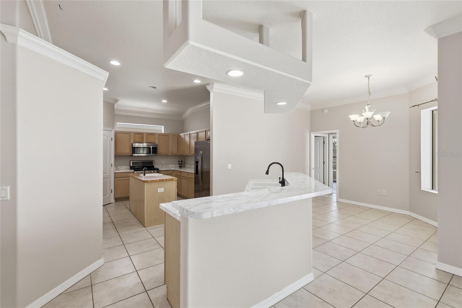 Image 15 of 44 For 518 Country Lane