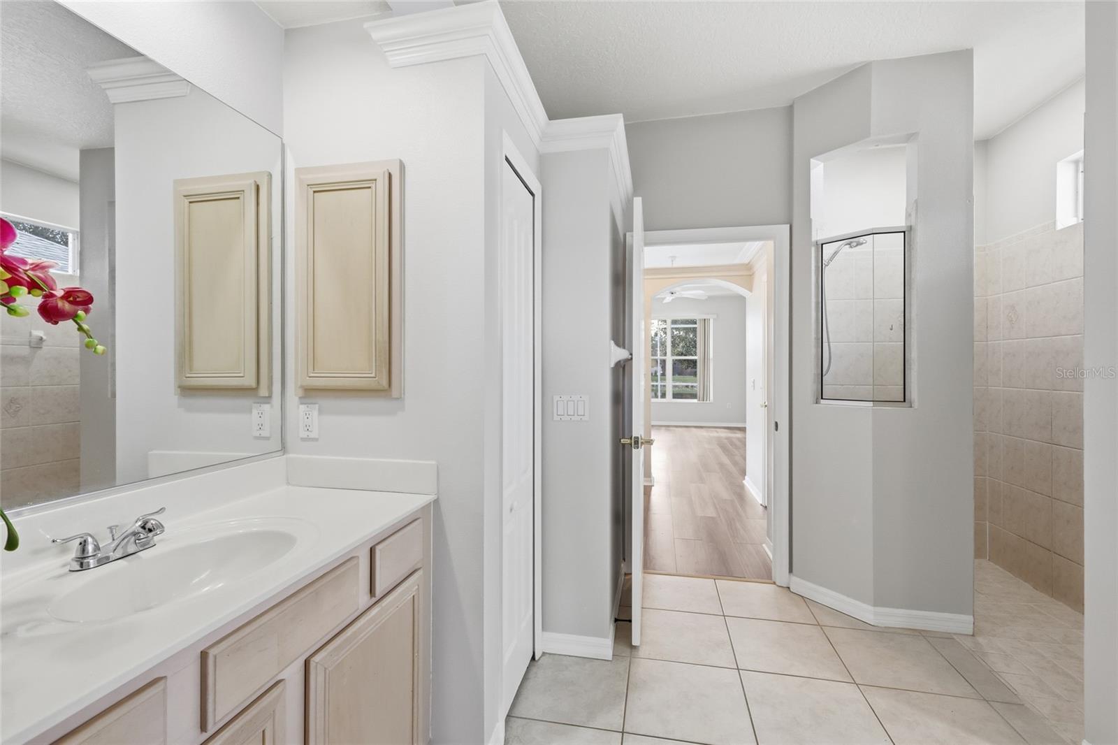 Image 32 of 44 For 518 Country Lane