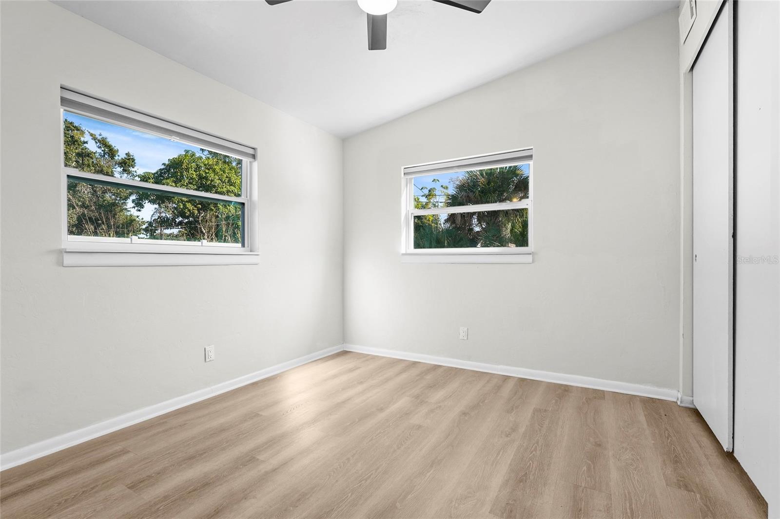 Image 29 of 47 For 1920 Elk Avenue