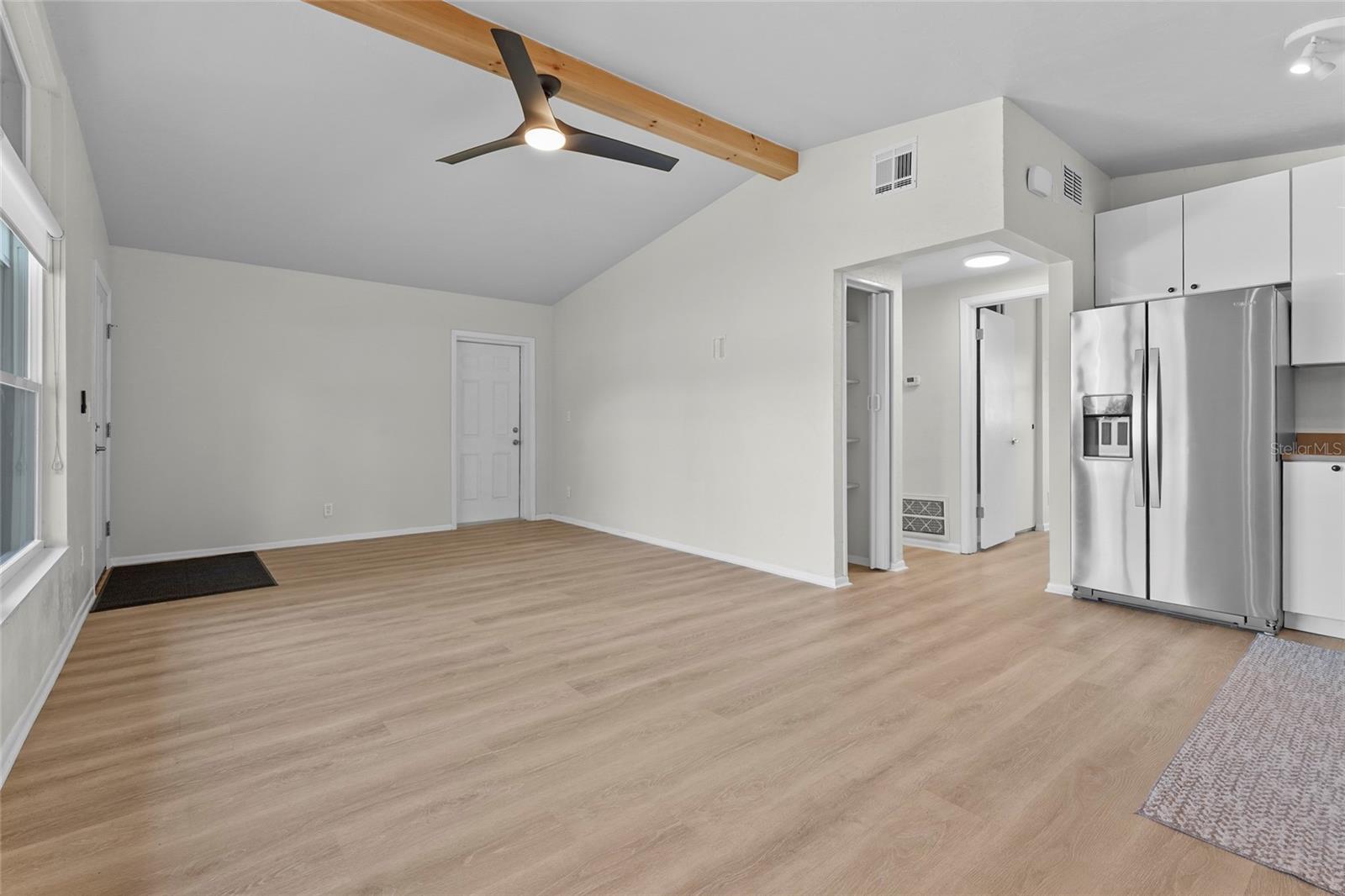 Image 5 of 47 For 1920 Elk Avenue