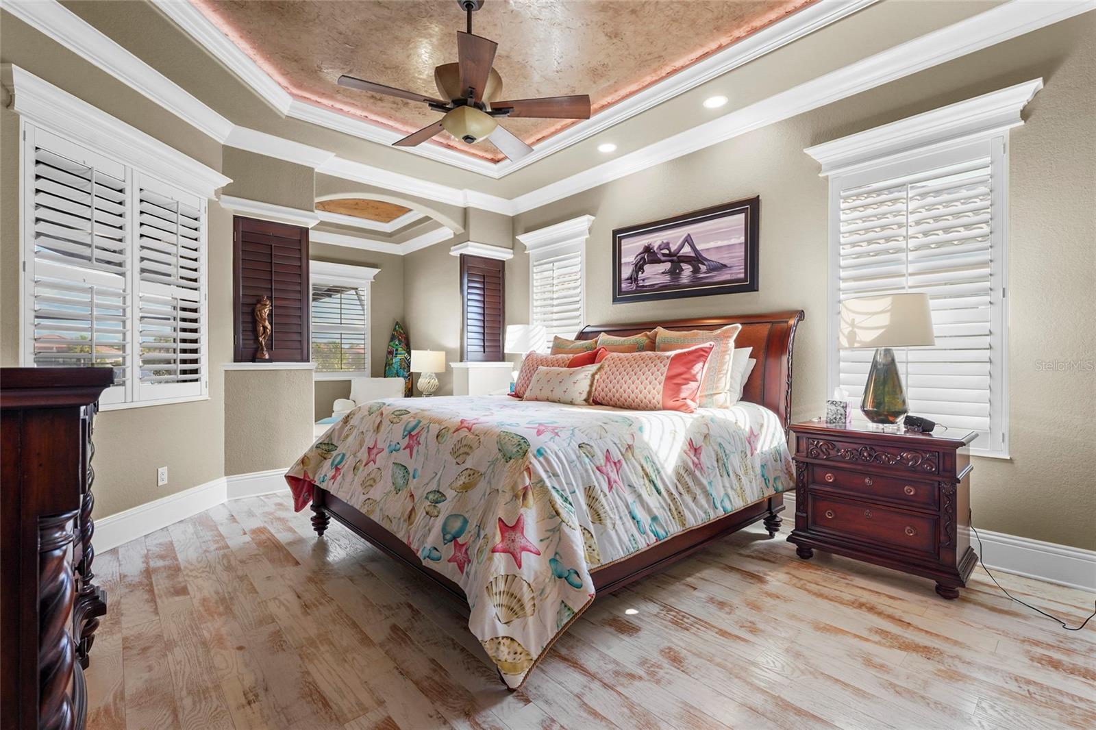 Image 11 of 98 For 254 Pesaro Drive