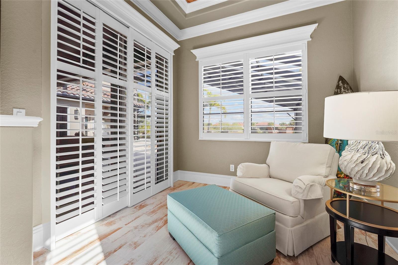 Image 12 of 98 For 254 Pesaro Drive