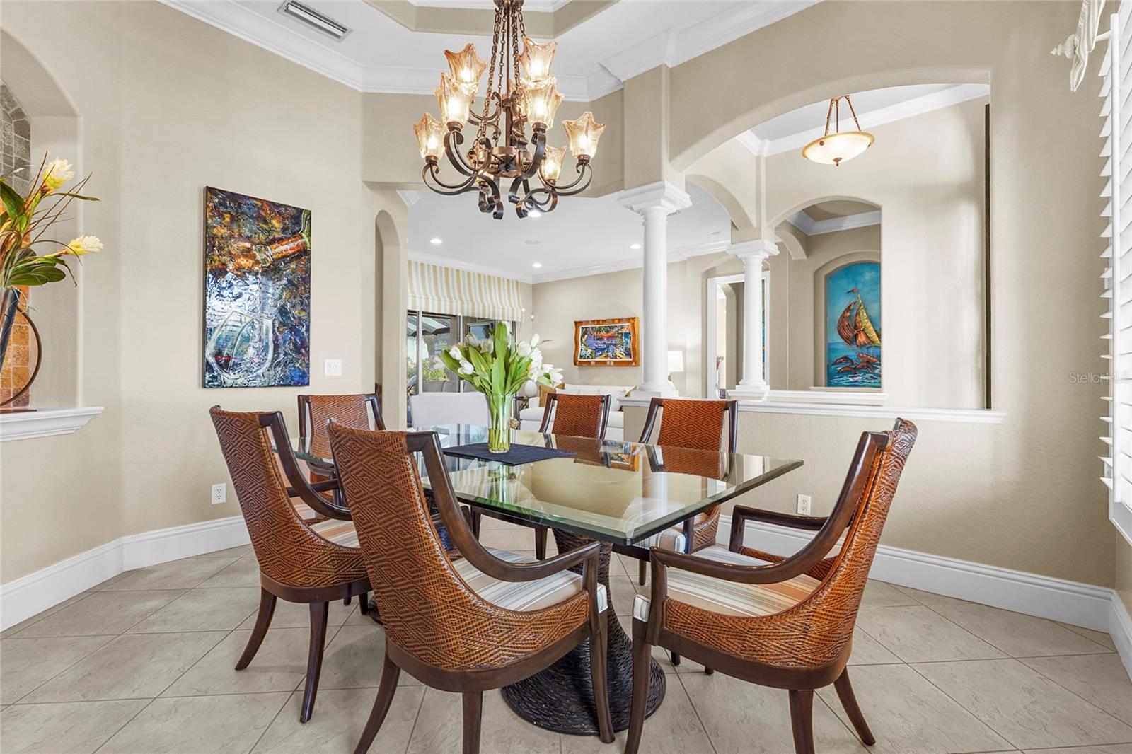 Image 27 of 98 For 254 Pesaro Drive