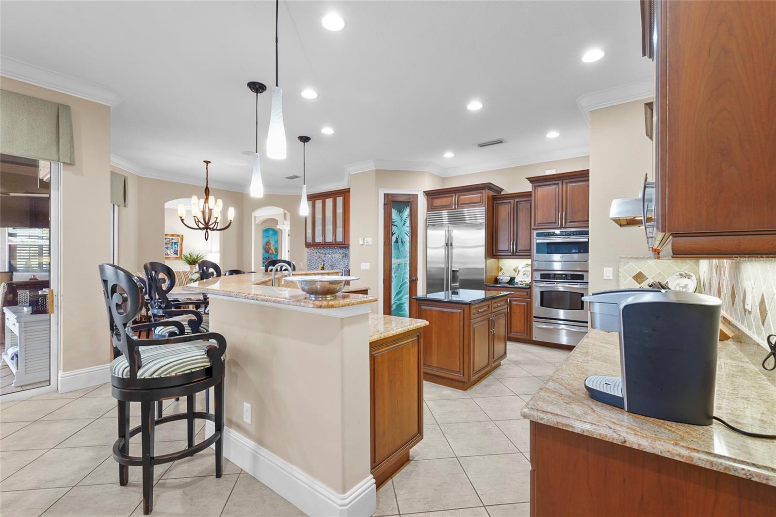 Image 29 of 98 For 254 Pesaro Drive