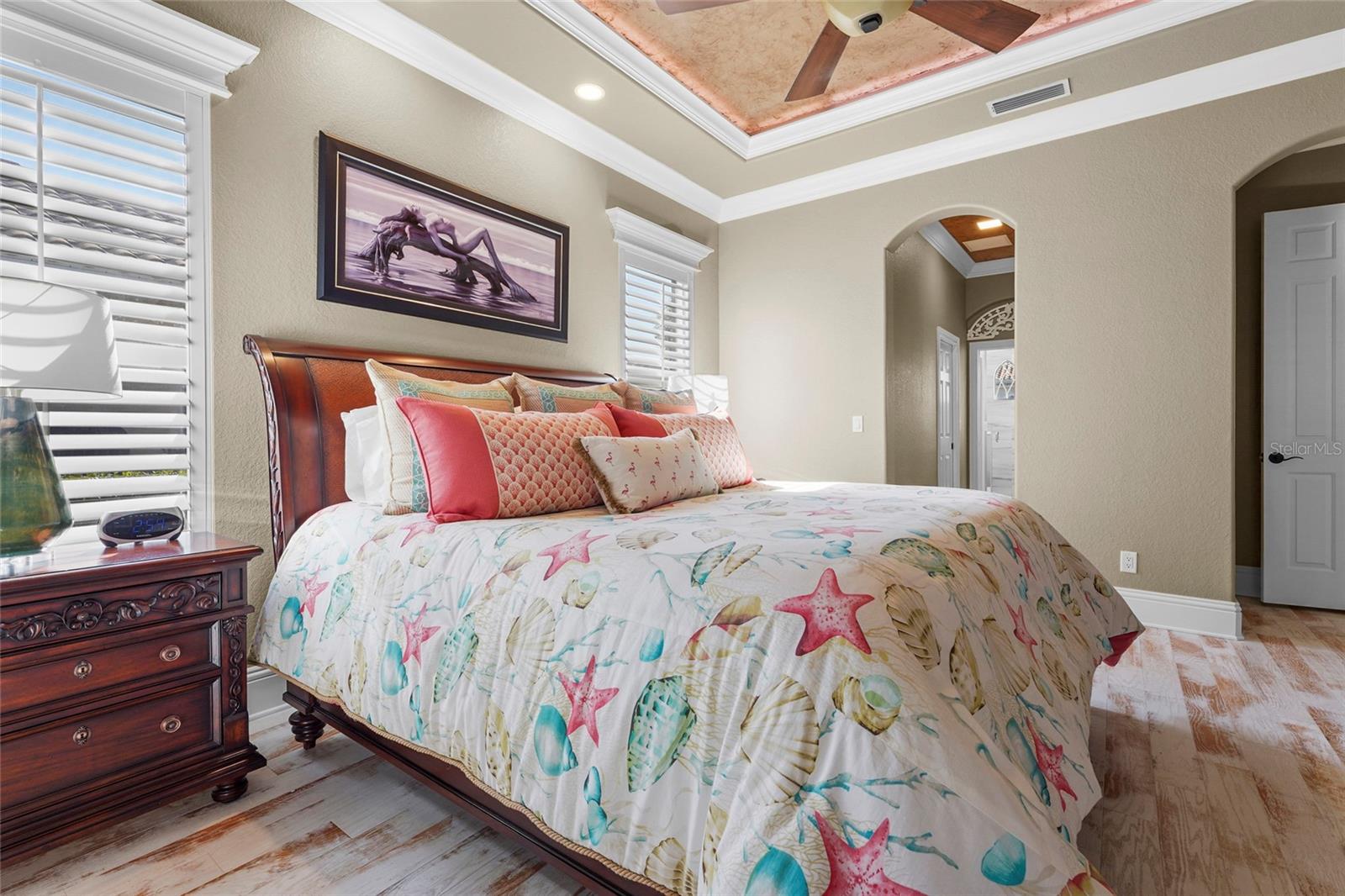 Image 38 of 98 For 254 Pesaro Drive