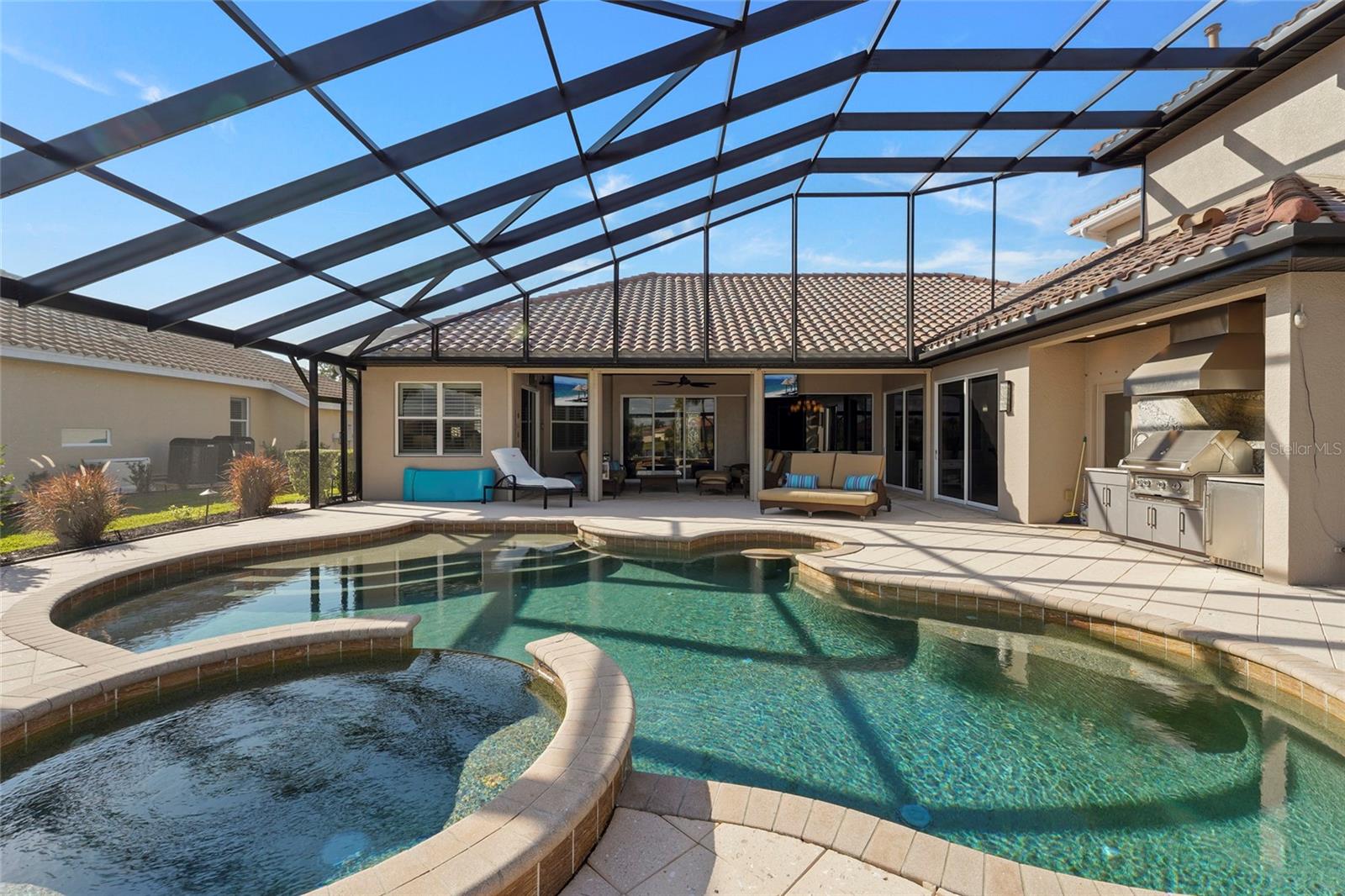 Image 4 of 98 For 254 Pesaro Drive