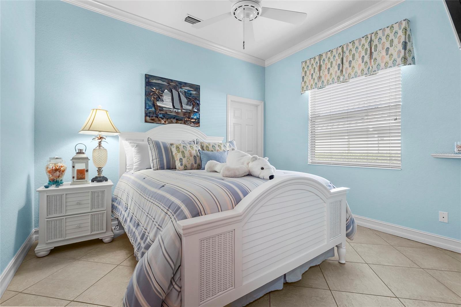 Image 49 of 98 For 254 Pesaro Drive