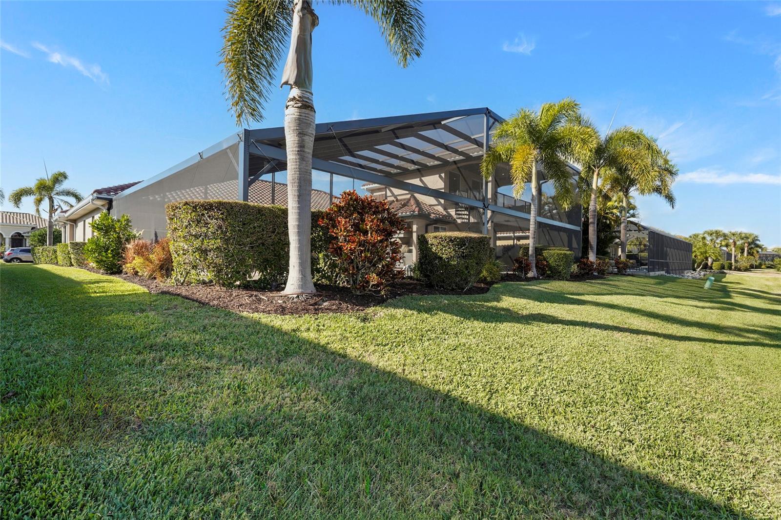 Image 65 of 98 For 254 Pesaro Drive