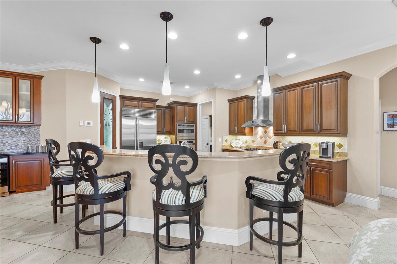 Image 7 of 98 For 254 Pesaro Drive