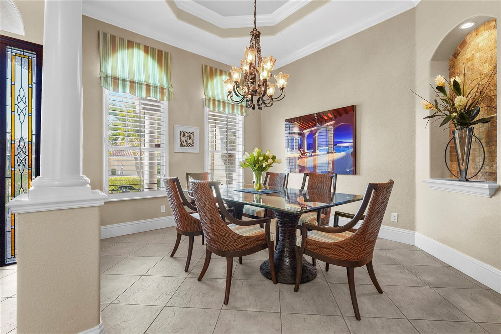 Image 9 of 98 For 254 Pesaro Drive