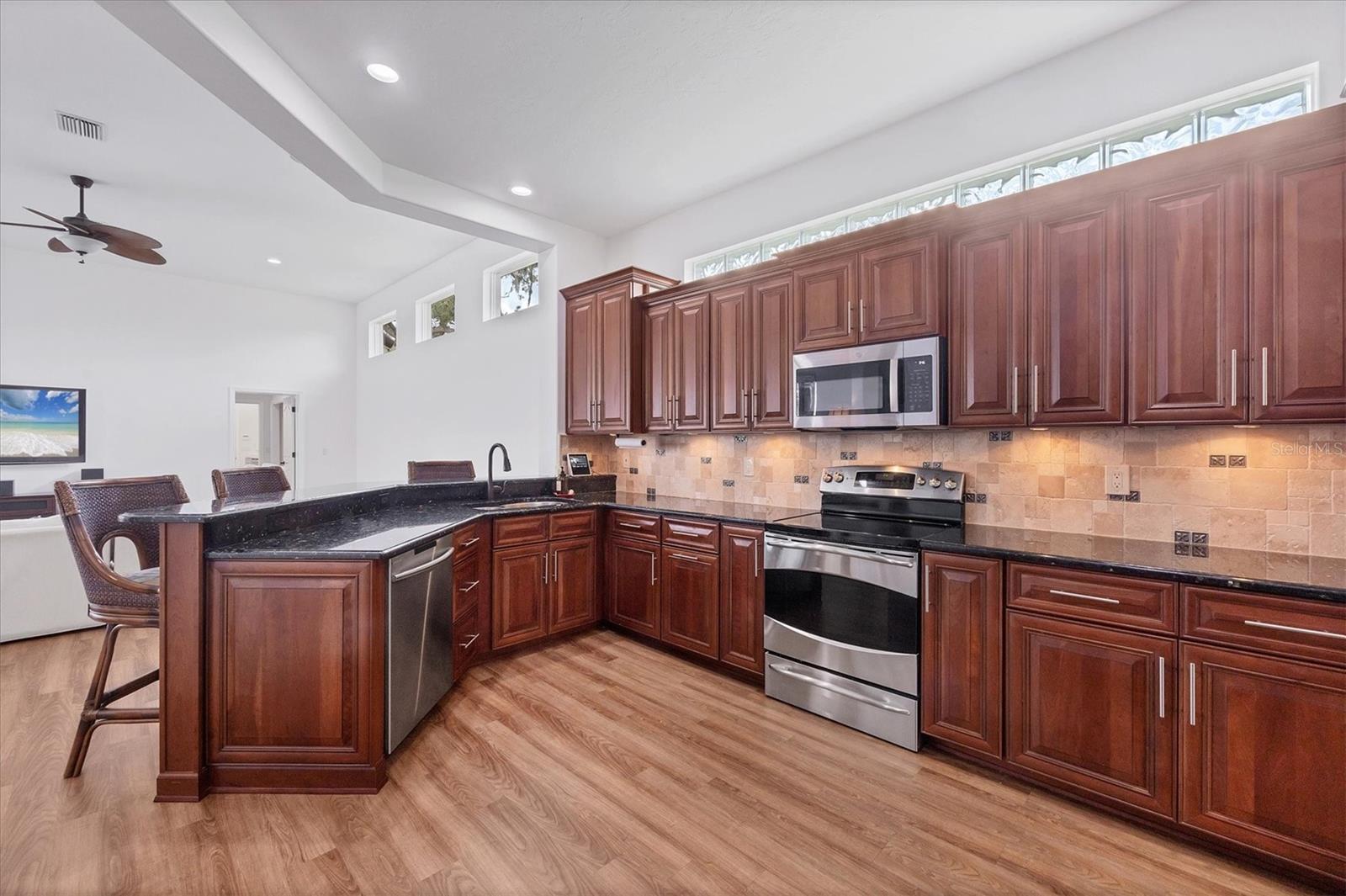 Image 16 of 59 For 2518 Dick Wilson Drive