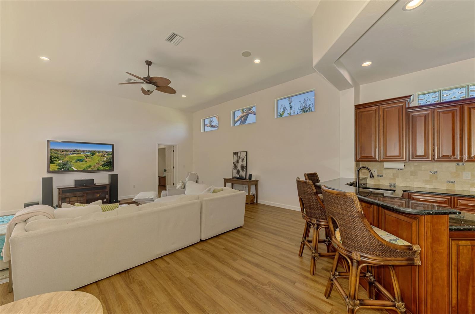 Image 20 of 59 For 2518 Dick Wilson Drive