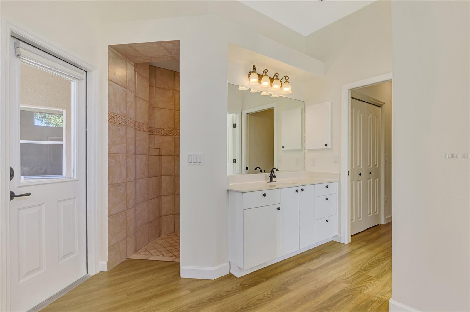 Image 31 of 59 For 2518 Dick Wilson Drive