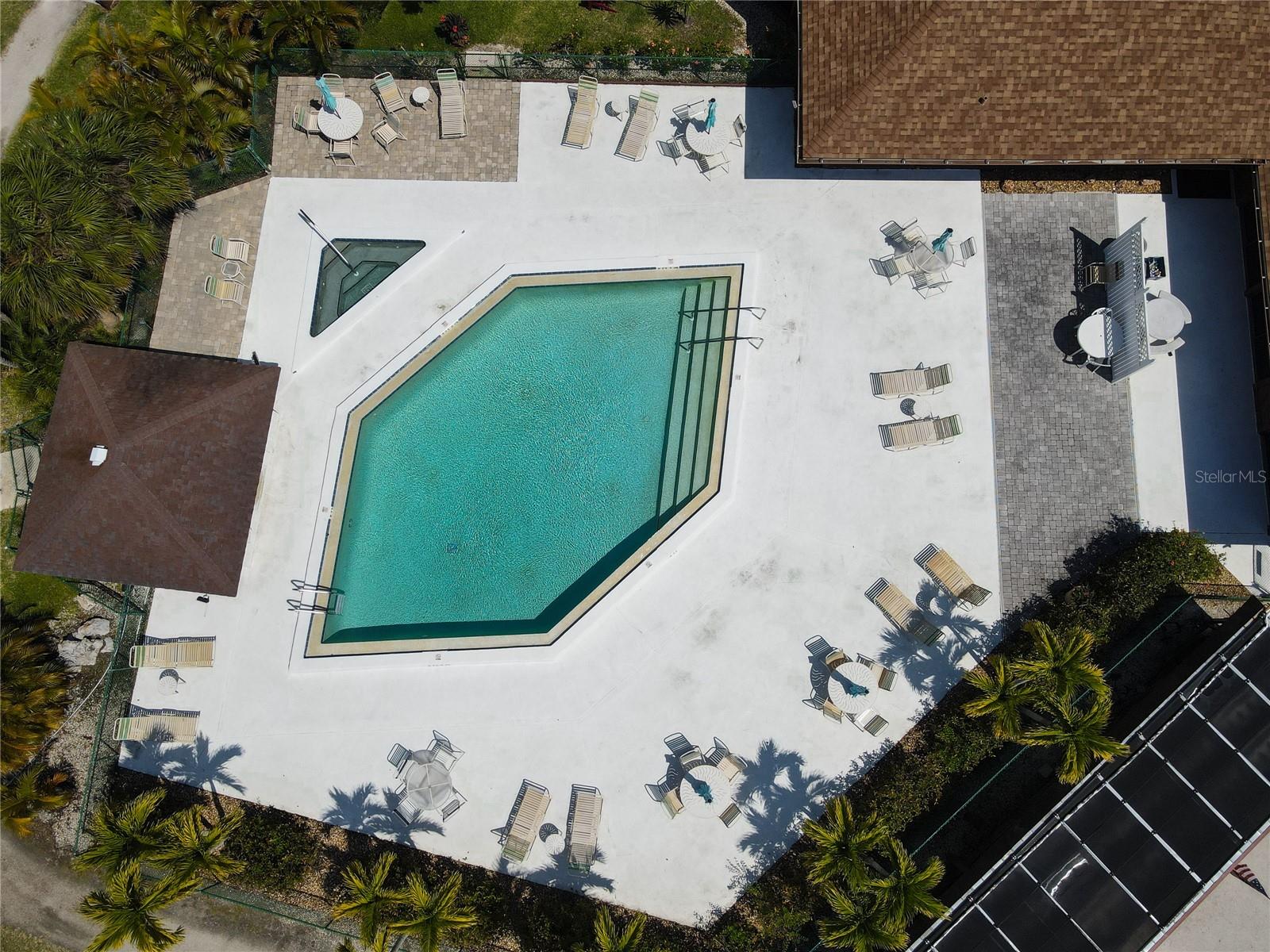 Image 39 of 44 For 4640 Red Maple Road 1208