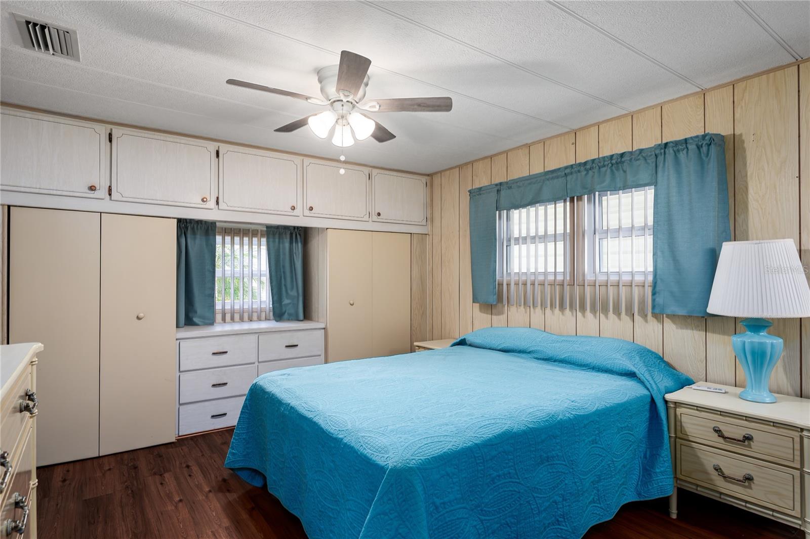 Image 13 of 31 For 1003 45th Avenue Drive E