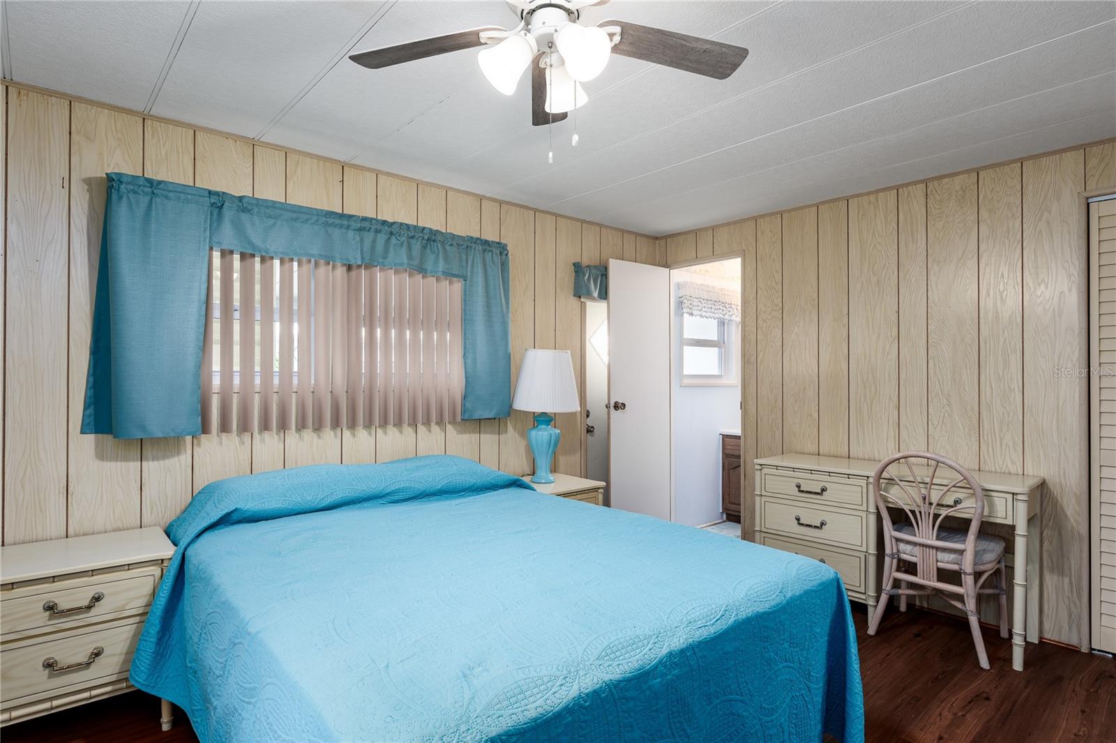 Image 14 of 31 For 1003 45th Avenue Drive E