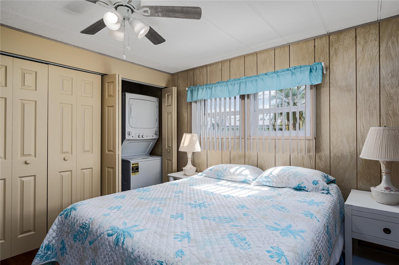 Image 19 of 31 For 1003 45th Avenue Drive E