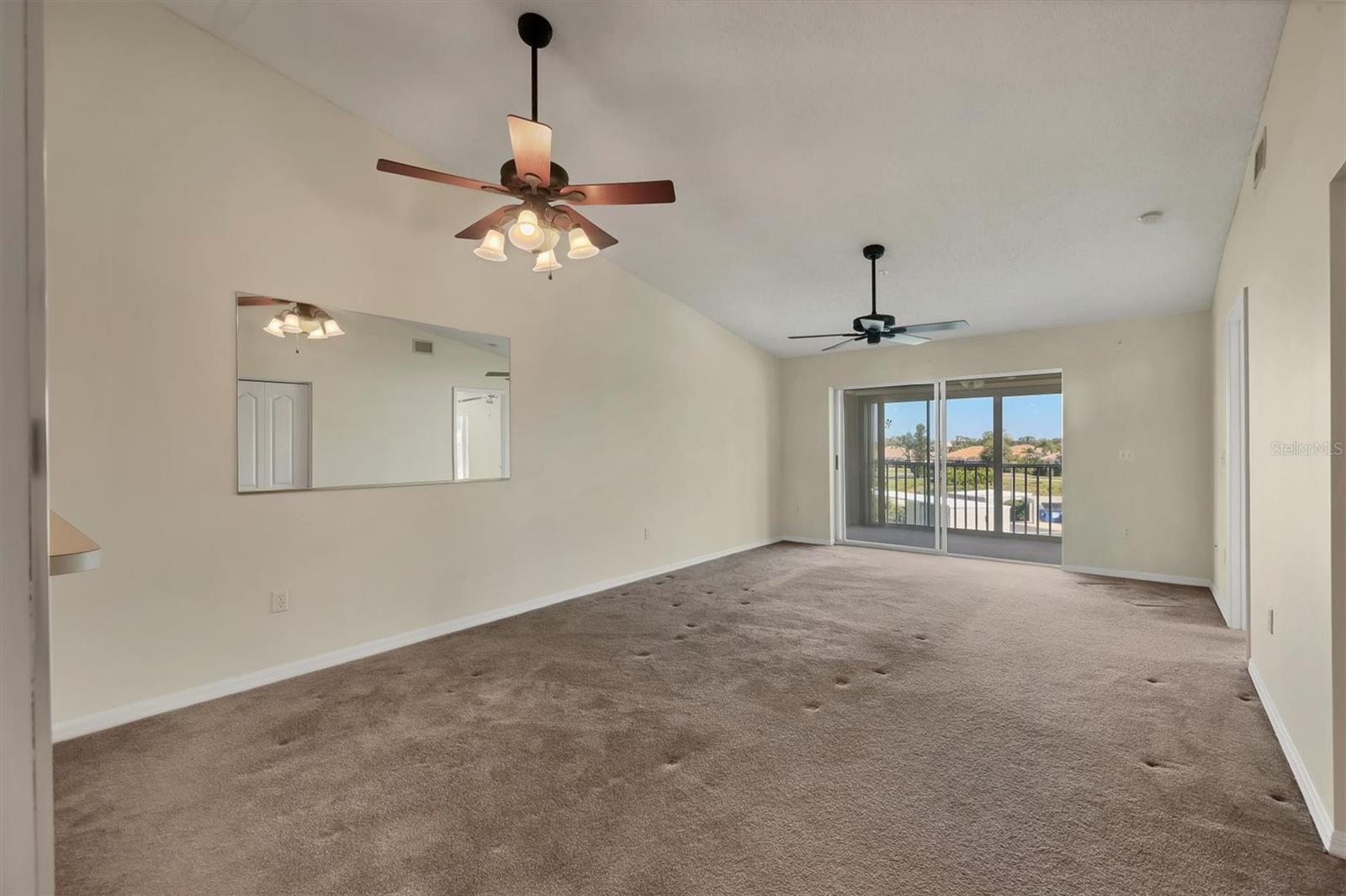 Image 17 of 74 For 9620 Club South Circle 5310