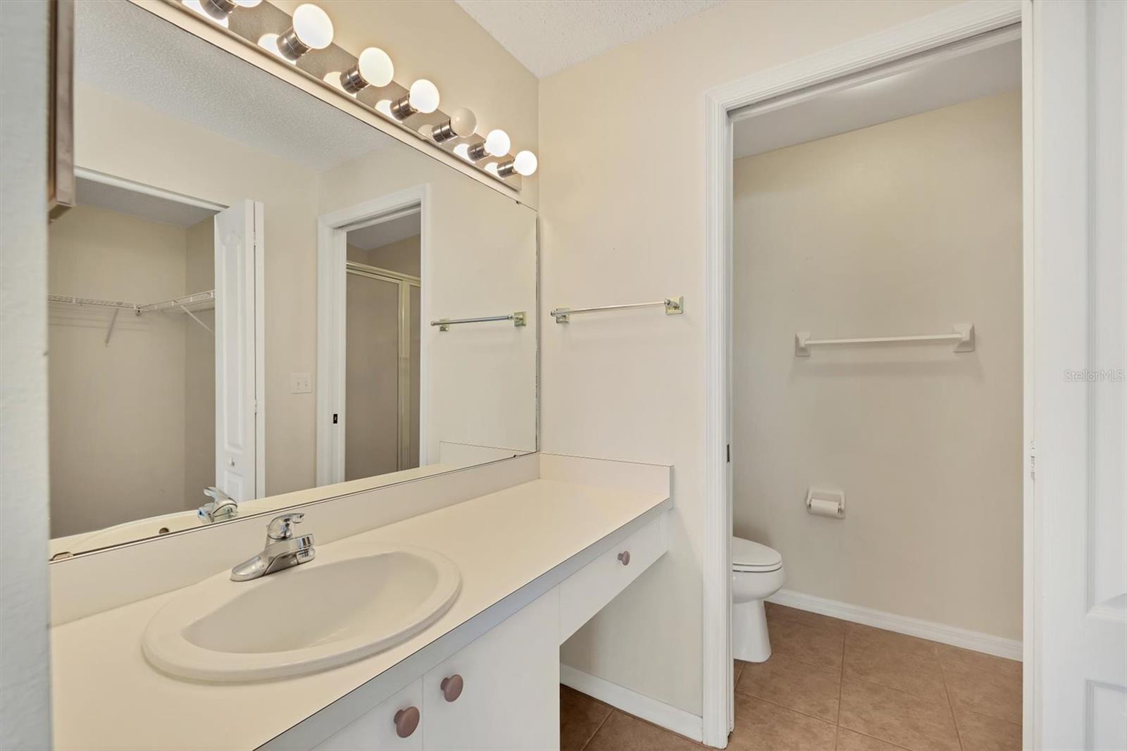 Image 21 of 74 For 9620 Club South Circle 5310