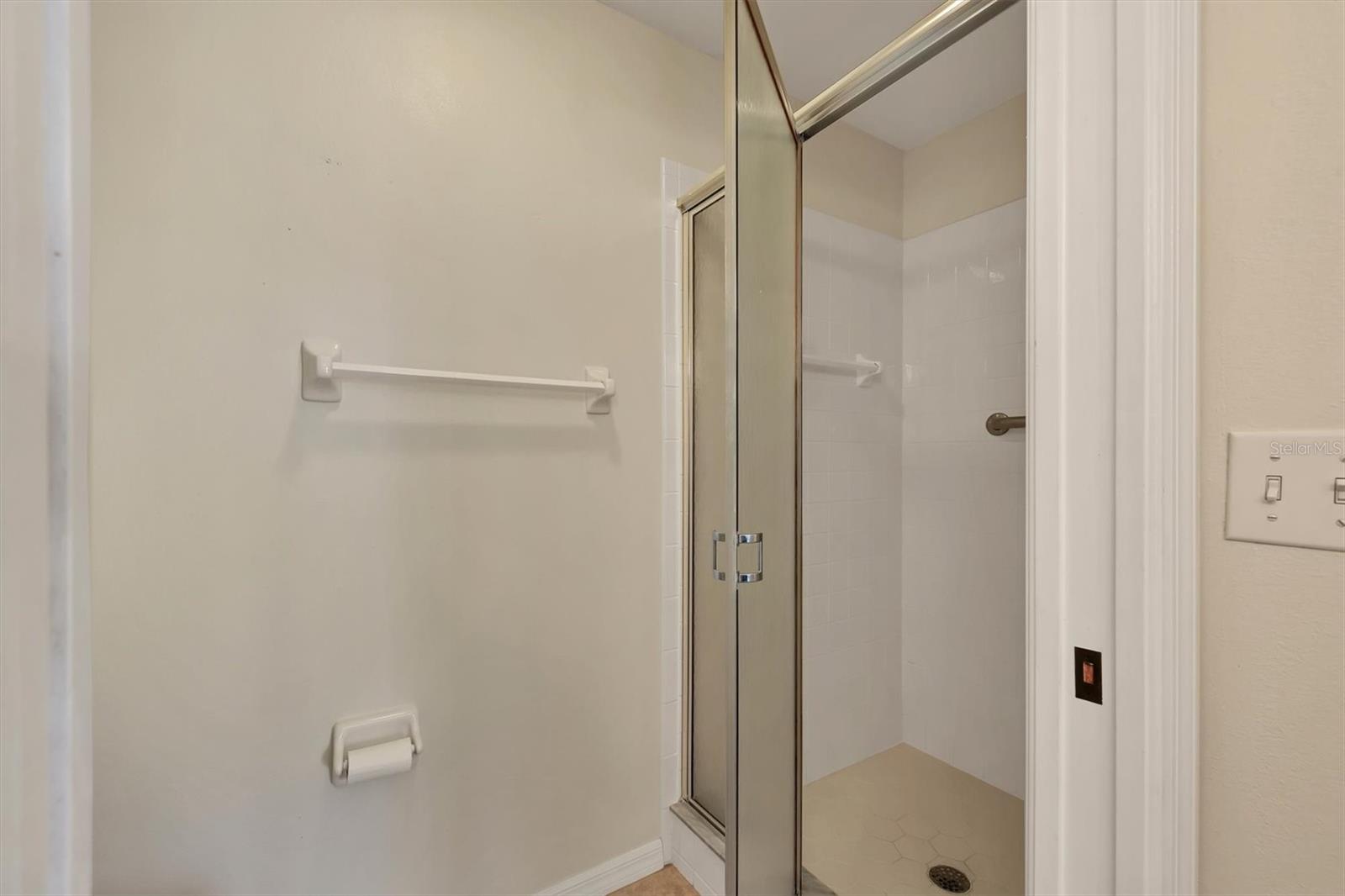 Image 22 of 74 For 9620 Club South Circle 5310