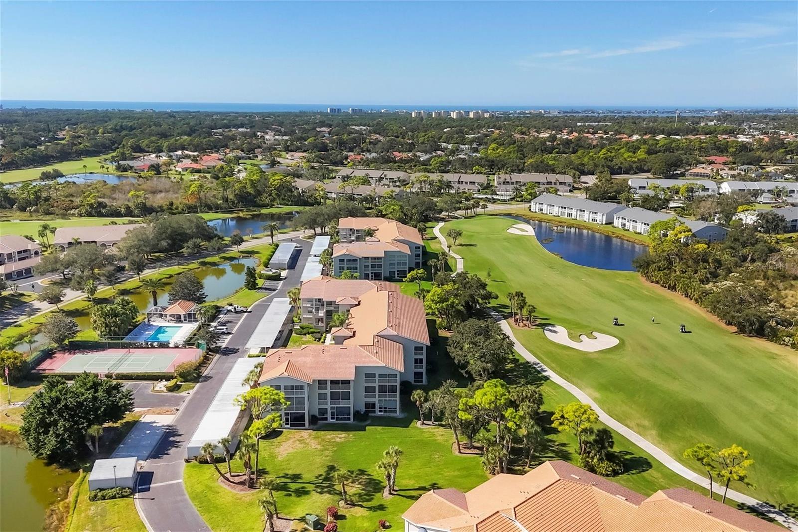 Image 30 of 74 For 9620 Club South Circle 5310