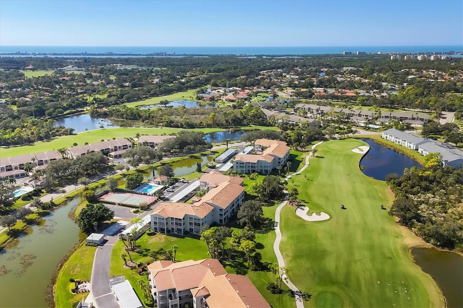 Image 32 of 74 For 9620 Club South Circle 5310