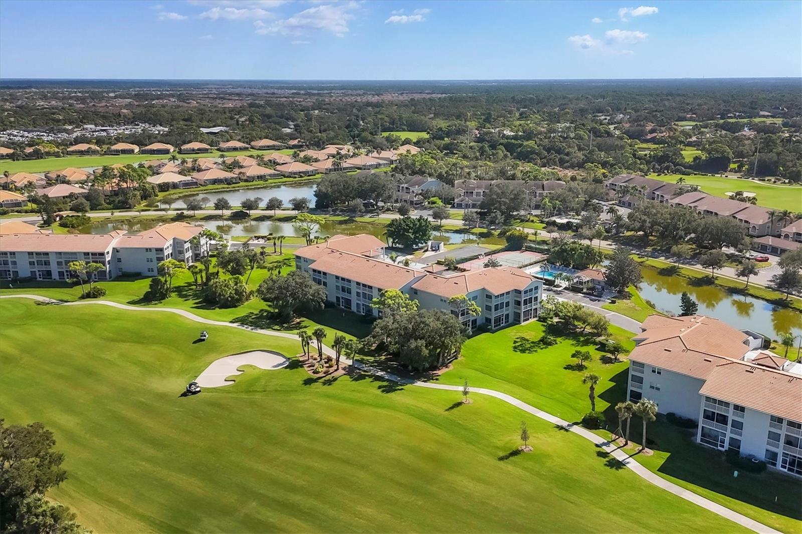 Image 33 of 74 For 9620 Club South Circle 5310