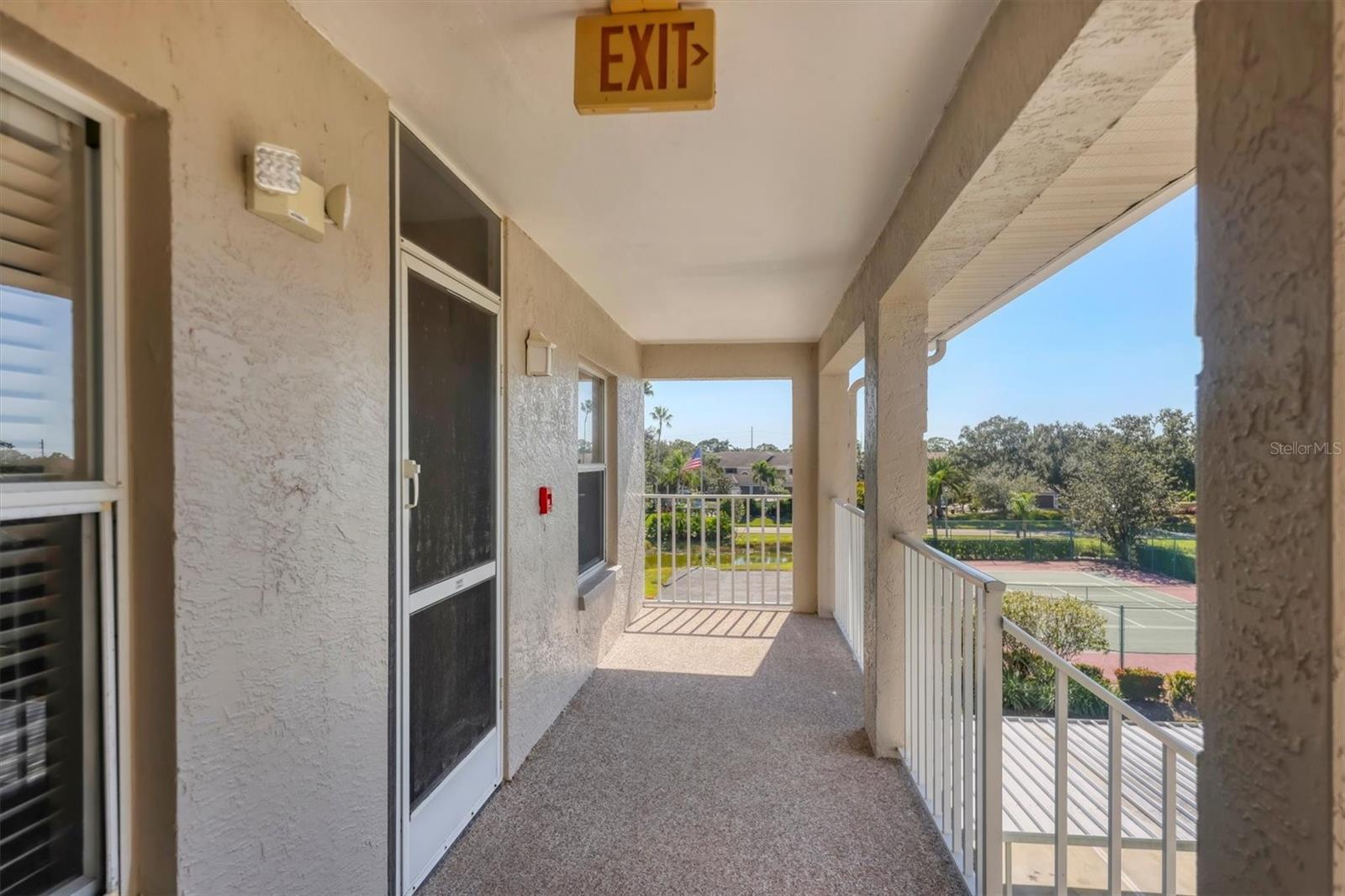 Image 6 of 74 For 9620 Club South Circle 5310