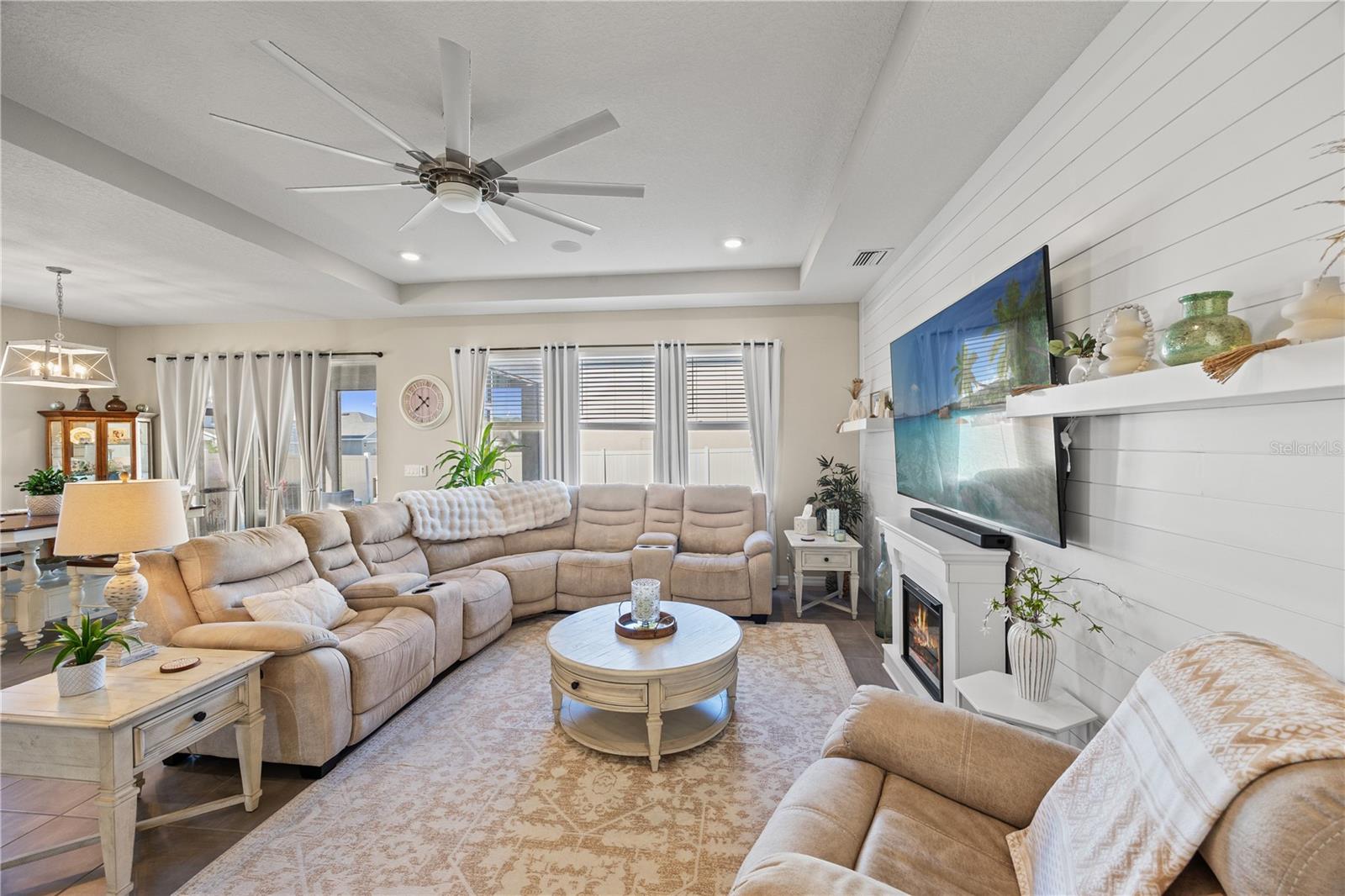 Image 21 of 74 For 5207 Granite Dust Place