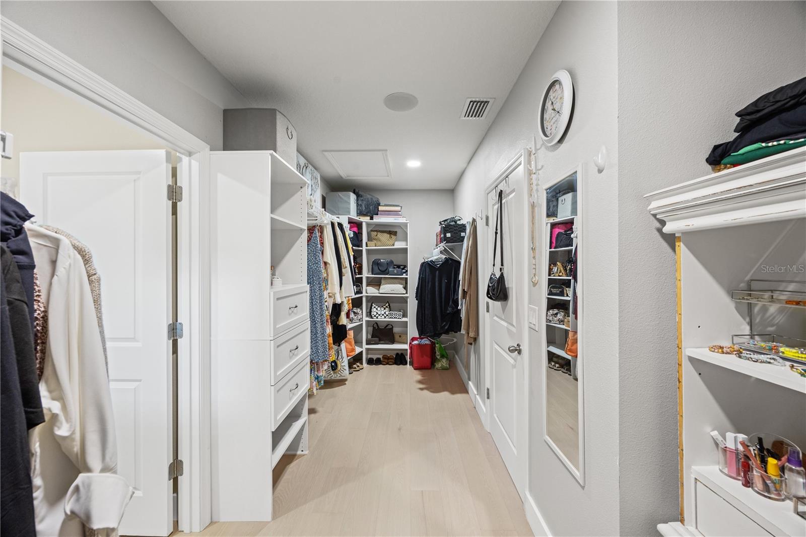 Image 30 of 74 For 5207 Granite Dust Place