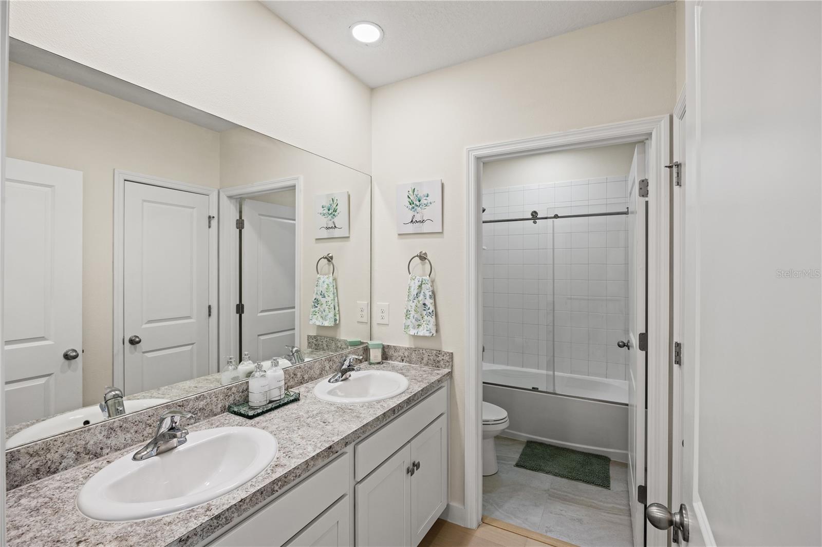 Image 45 of 74 For 5207 Granite Dust Place