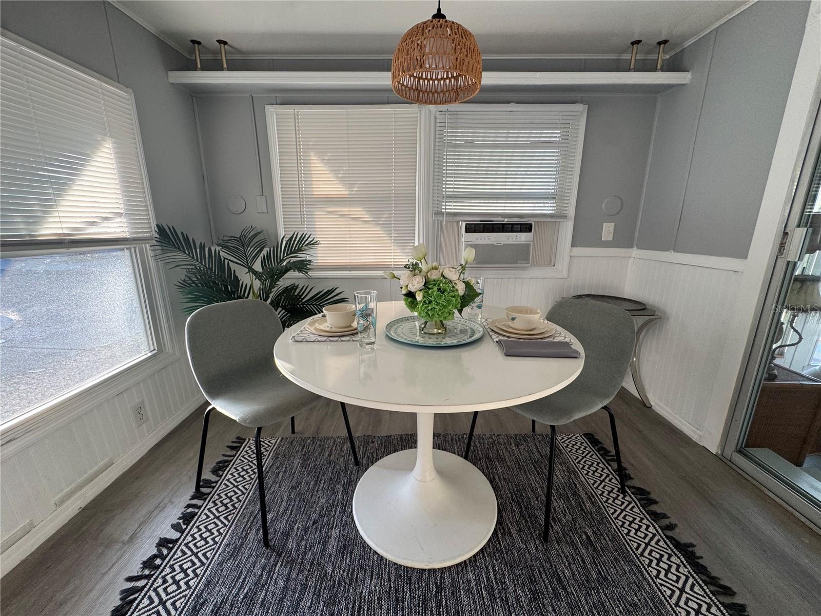 Image 13 of 43 For 10315 Cortez Road W 30-2