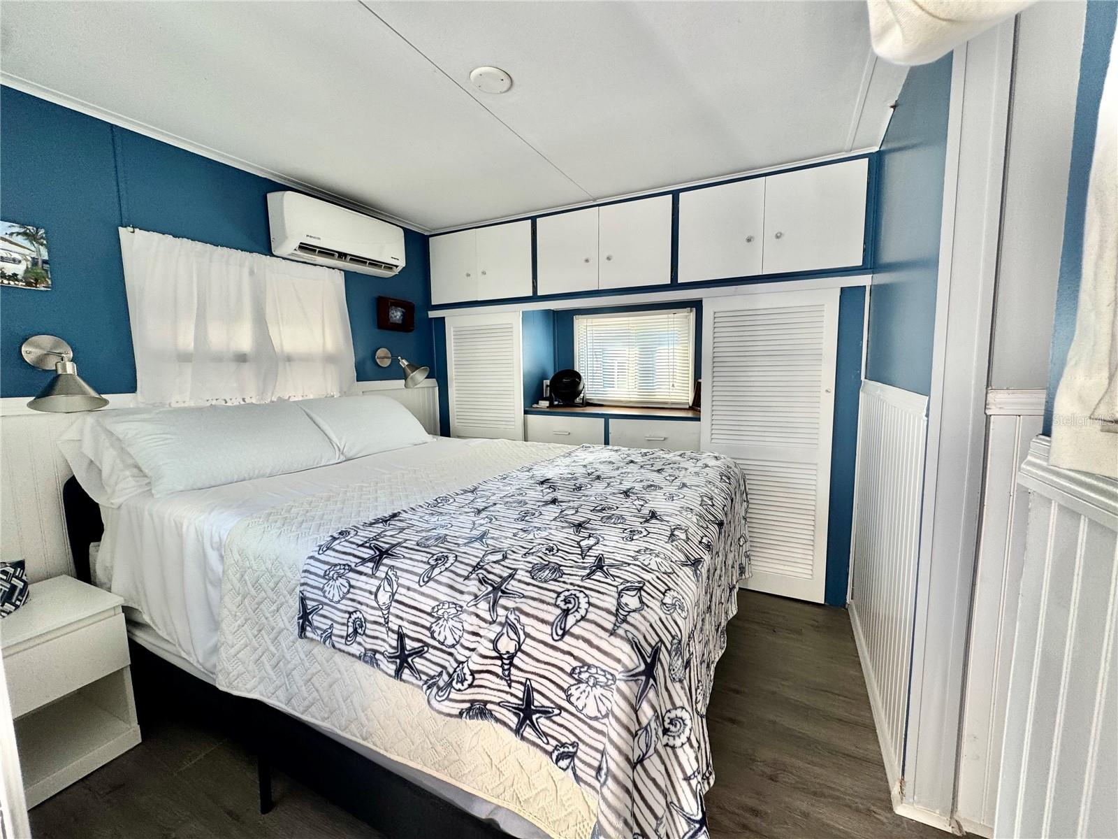 Image 23 of 43 For 10315 Cortez Road W 30-2