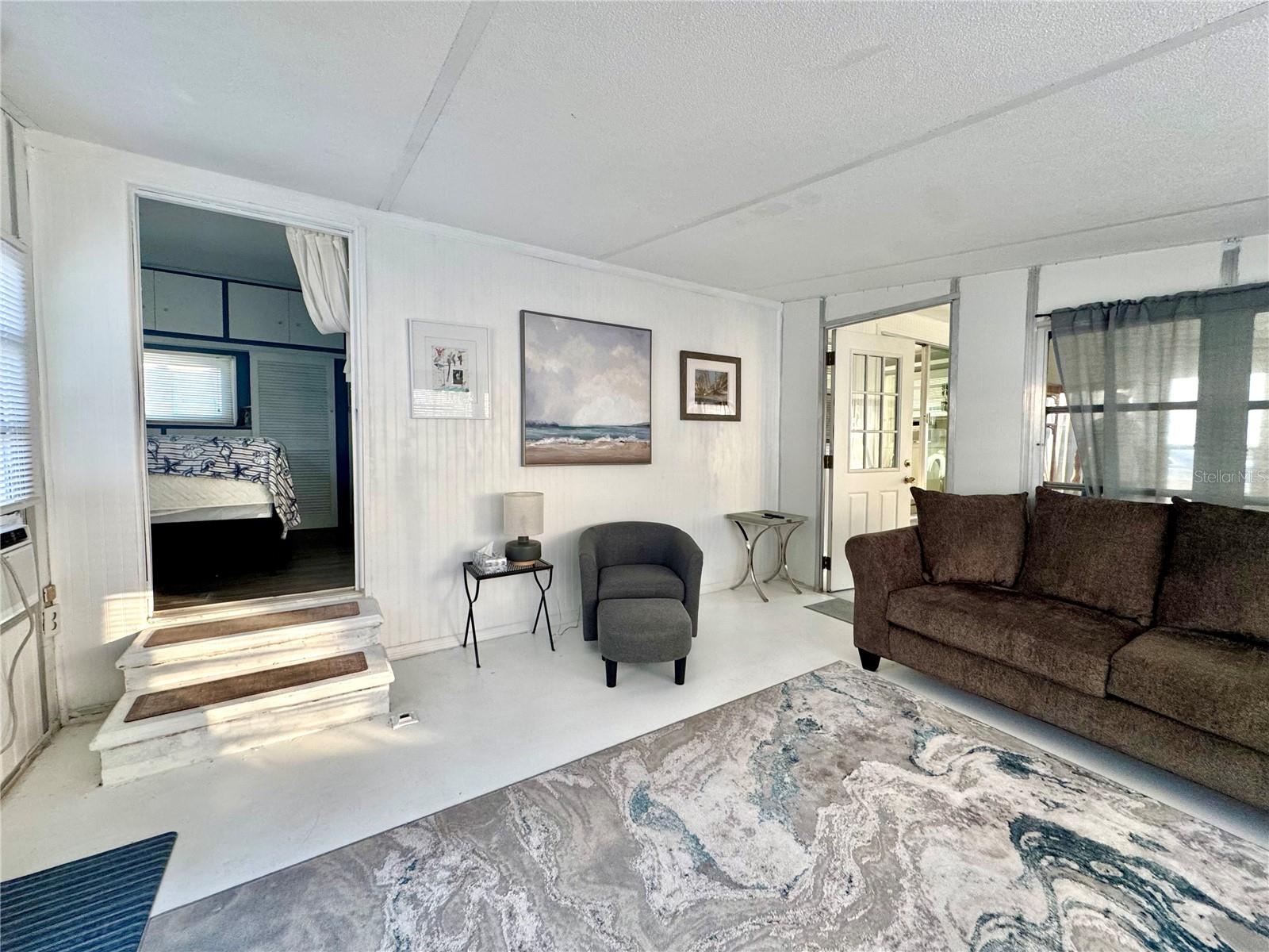 Image 29 of 43 For 10315 Cortez Road W 30-2