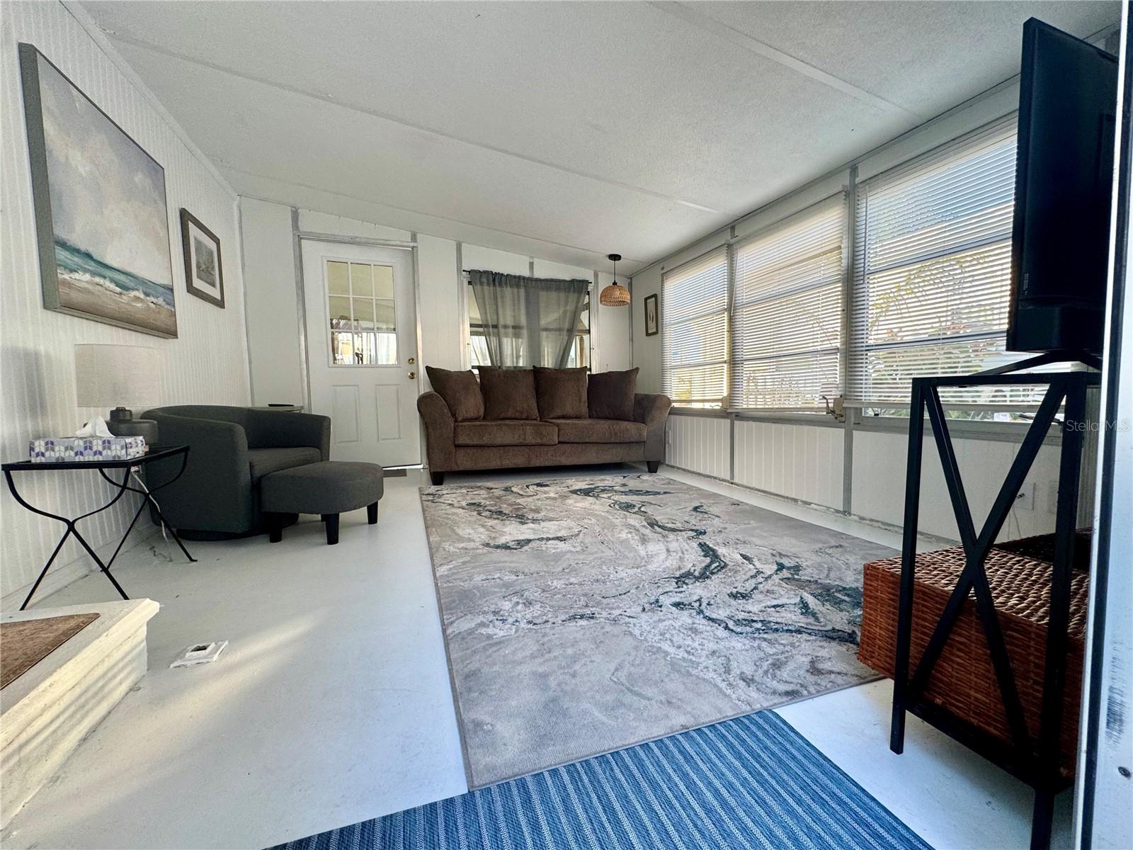 Image 31 of 43 For 10315 Cortez Road W 30-2