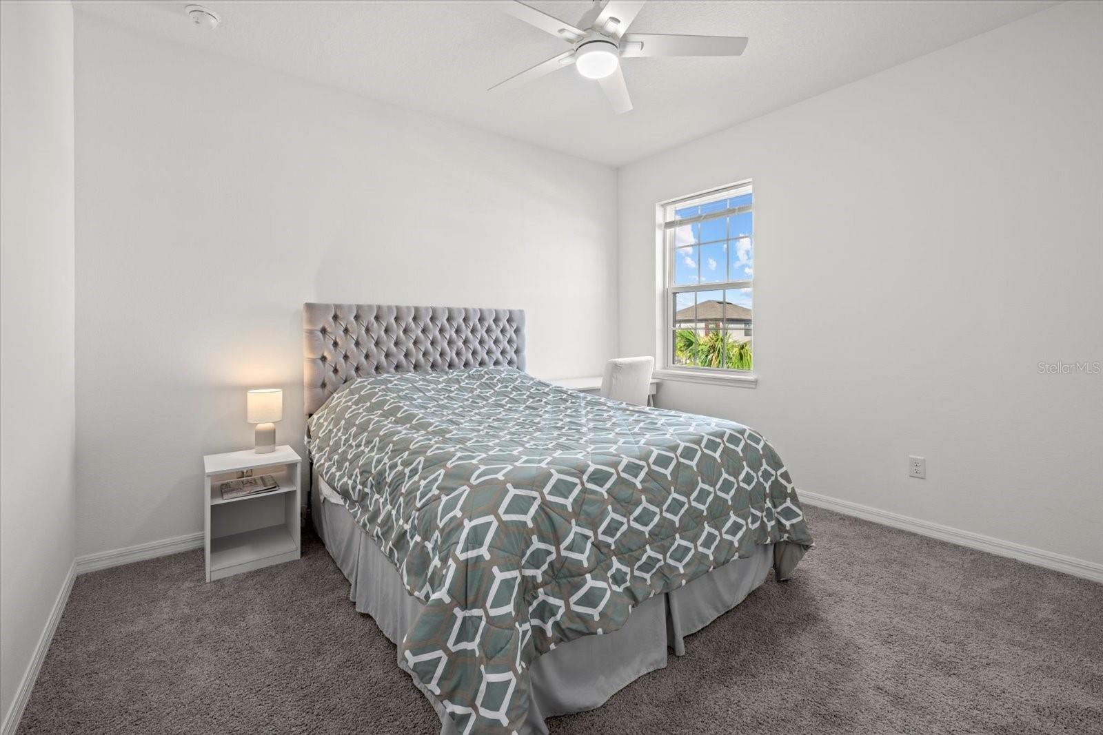 Image 17 of 46 For 16226 Paynes Mill Drive