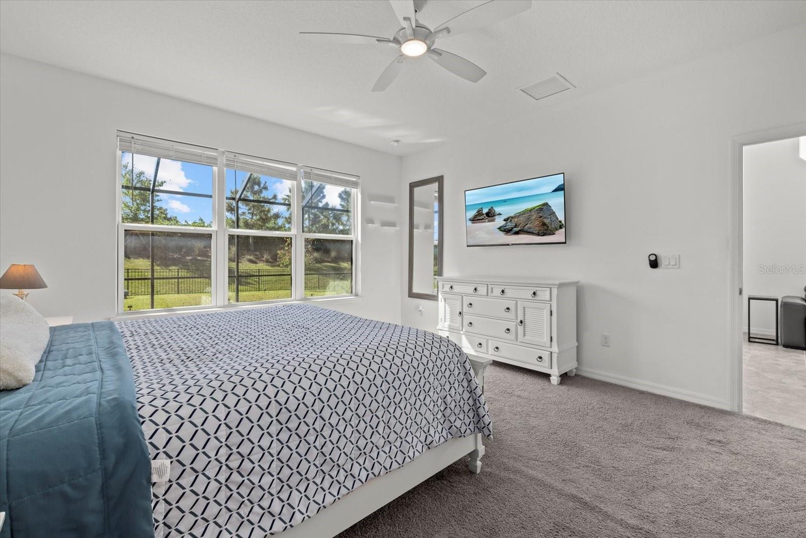 Image 26 of 46 For 16226 Paynes Mill Drive