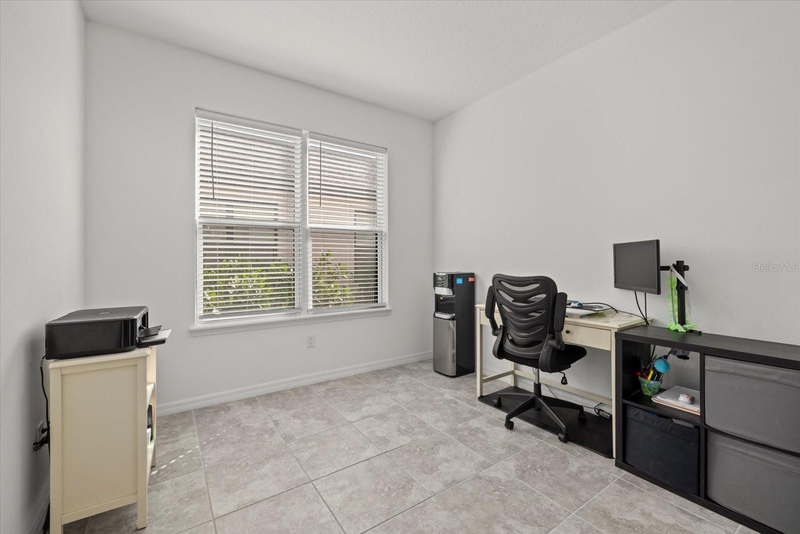 Image 27 of 46 For 16226 Paynes Mill Drive