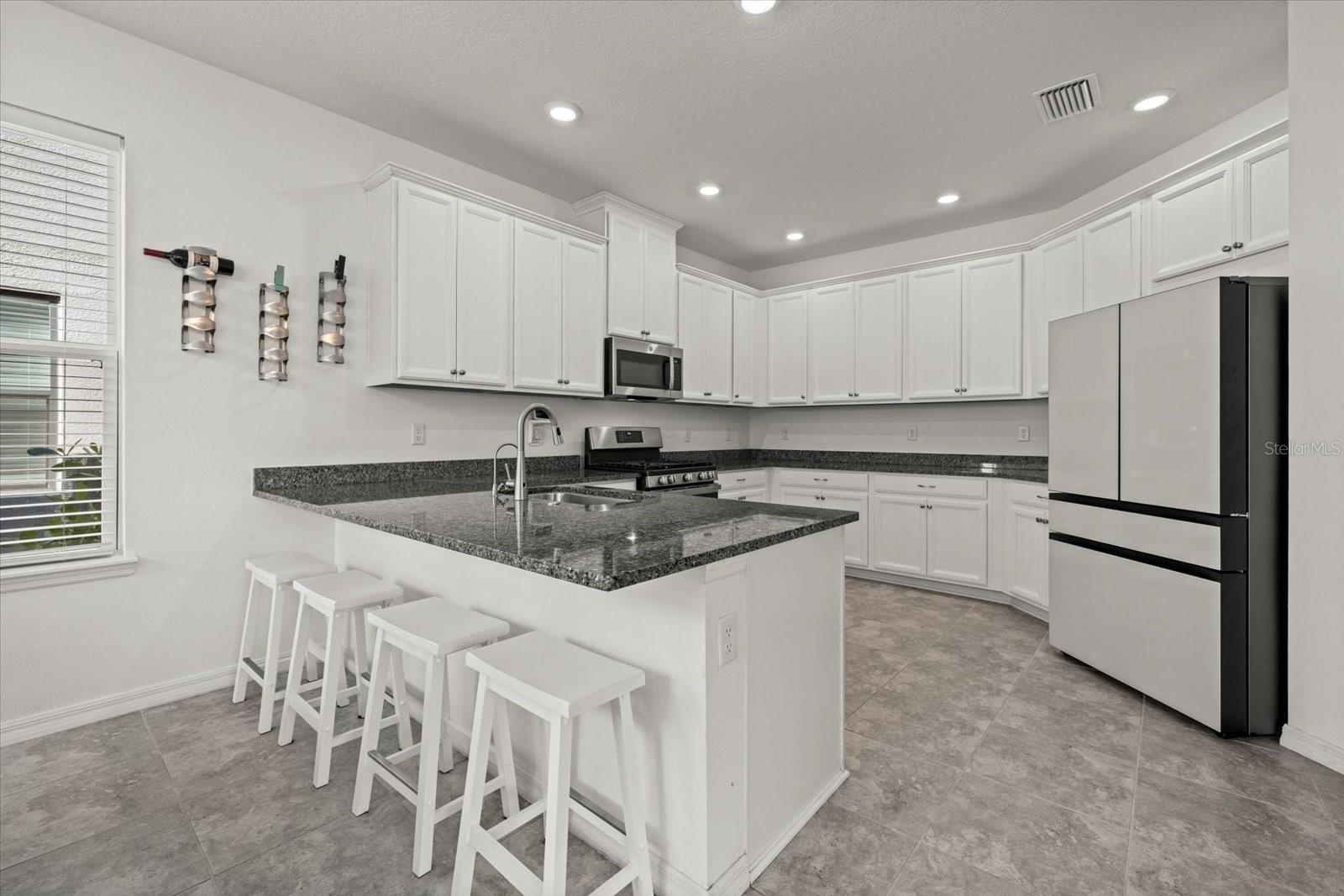 Image 3 of 46 For 16226 Paynes Mill Drive